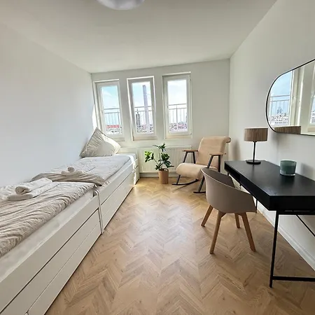 Luxus Penthouse - Citycenter - Mallibase Apartmán *